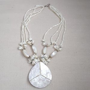 4-Stands of Mother of Pearl Necklace & Abalone from Hawaii